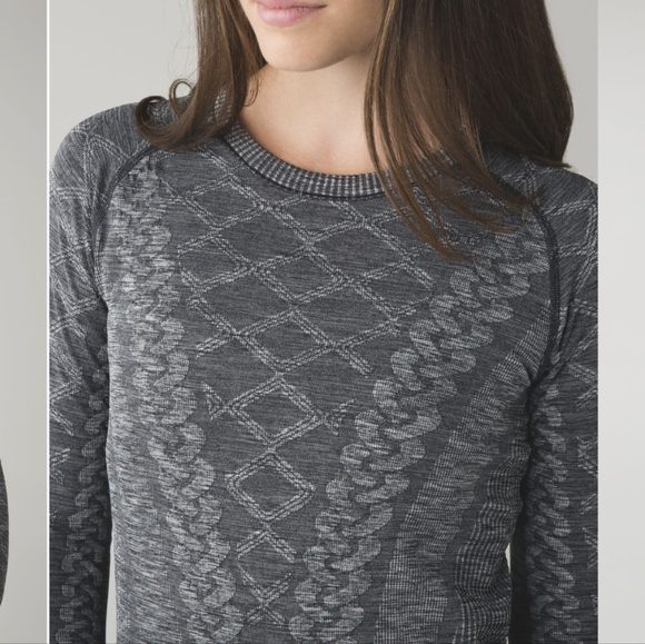 Lululemon Rest Less Pullover size 6 - Picture 3 of 3